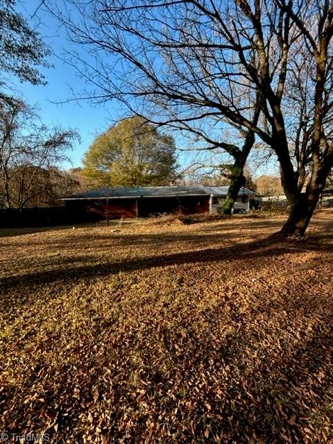 5515 Bethania Rd  
