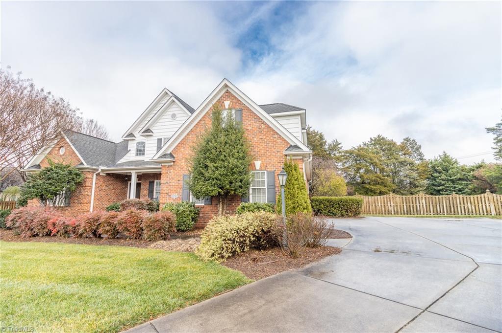 8 Kacey Meadows Ct, Greensboro, NC 27410 Estately 🧡 MLS 1128877