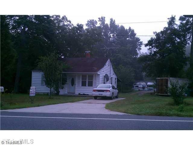 1402 Baker Rd  