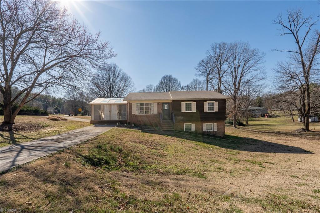 955 Dalton Rd  