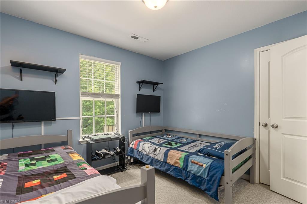 5422 Sky Hill Dr, McLeansville, NC 27301 Estately 🧡 MLS 1146615