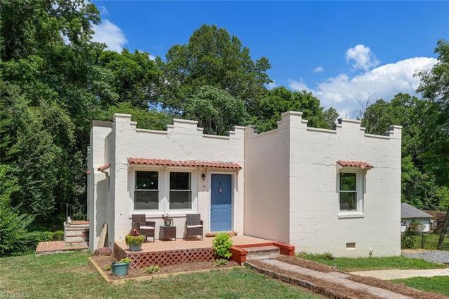 1506 Courtland Avenue Reidsville, NC House Sold - Photo 1 of 30. Opens carousel modal