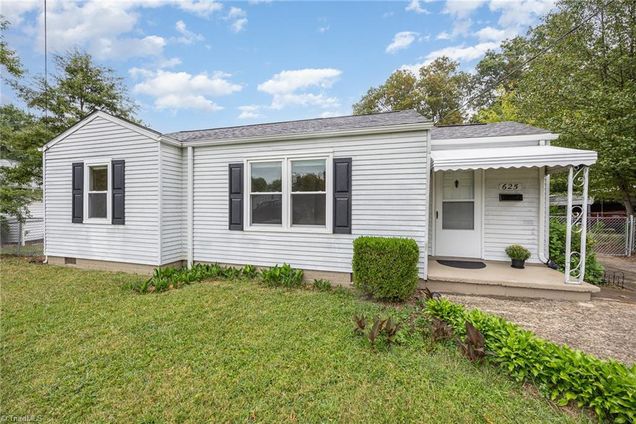 625 Clemson Circle Winston-Salem, NC House Sold - Photo 1 of 28. Opens carousel modal