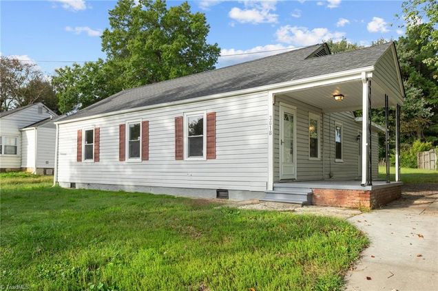 3618 Southdale Avenue Winston-Salem, NC House Sold - Photo 1 of 34. Opens carousel modal