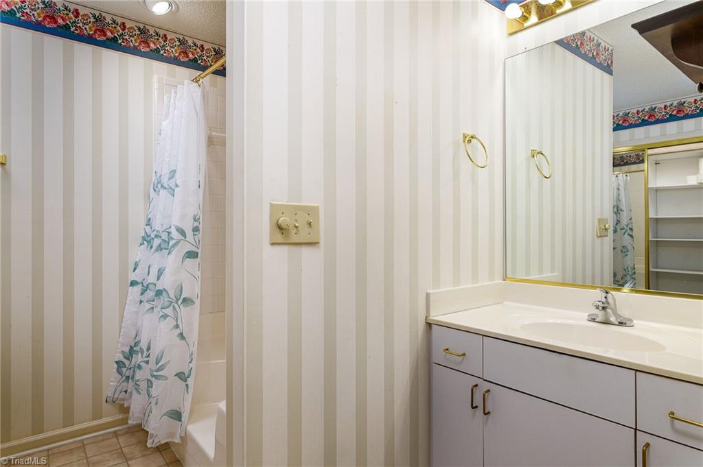 669 Balfour Rd, WinstonSalem, NC 27104 Estately 🧡 MLS 1160550