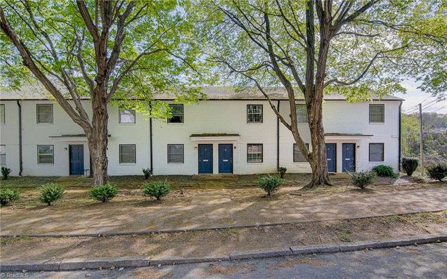 335 Crafton Street UnitĀ 8