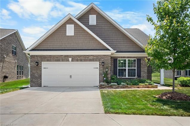 1417 Blooming Mountain Way