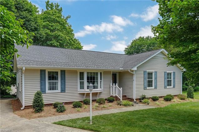 3206 High View Circle Greensboro, NC House Sold - Photo 1 of 43. Opens carousel modal