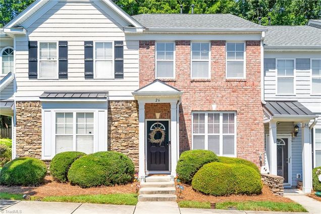 26 Ledgerstone