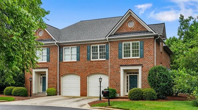 5404 Ridingate Court