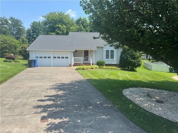 101 Thomas Drake Court