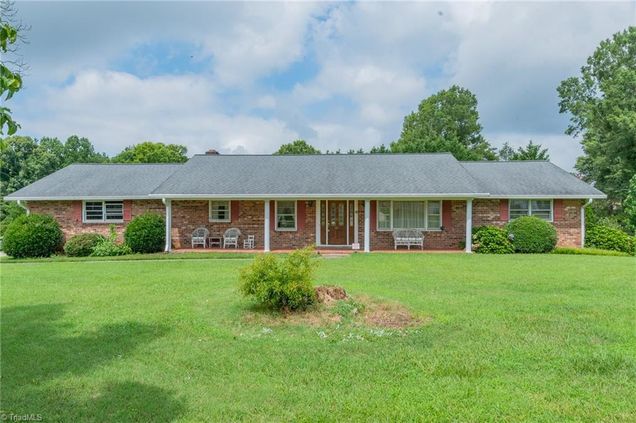 240 Midpines Drive