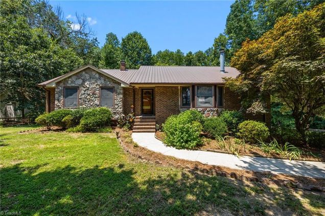 155 Spring Hollow Road