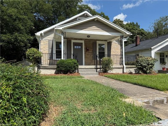 1607 Thurmond Street Winston-Salem, NC House Active - Photo 1 of 15. Opens carousel modal