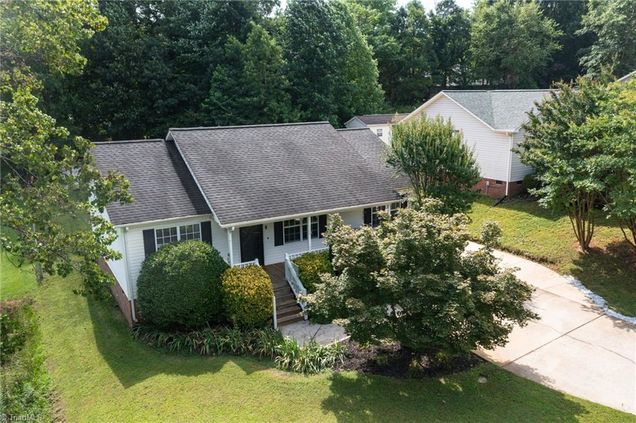 12 Cedar Branch Drive