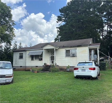 25 Cedar Lodge Road Thomasville, NC House Active - Photo 1 of 1. Opens carousel modal