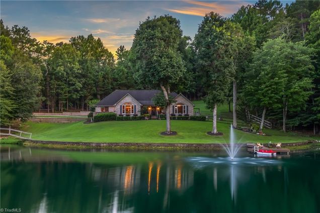 4725 Hearthside Drive Trinity, NC House Active - Photo 1 of 50. Opens carousel modal