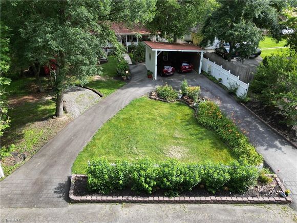2003 Shelley Drive