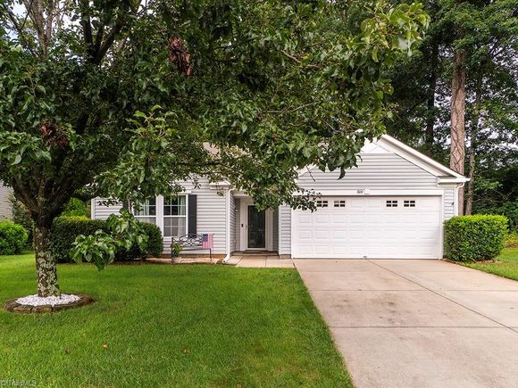 600 Hawthorn Ridge Drive