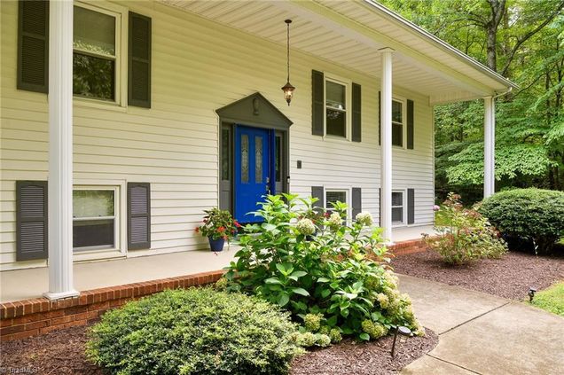 692 Beauchamp Road Advance, NC House Active - Photo 1 of 40. Opens carousel modal