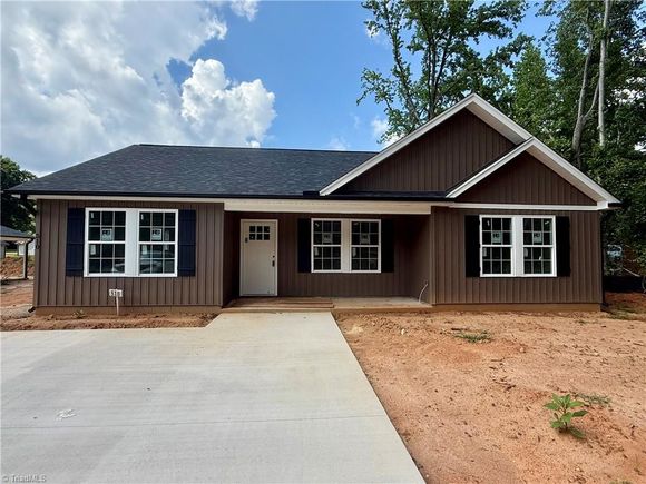 510 Eden Terrace Archdale, NC House Active - Photo 1 of 2. Opens carousel modal