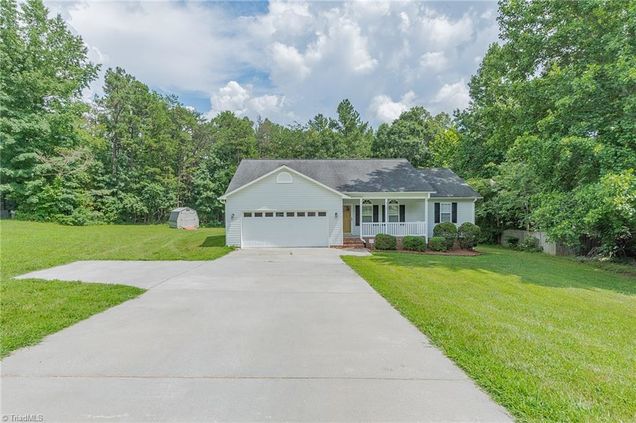 317 Jarrett Road Thomasville, NC House Pending - Photo 1 of 35. Opens carousel modal