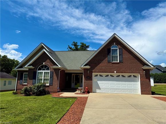 3170 Riber Lane Claremont, NC House Active - Photo 1 of 39. Opens carousel modal