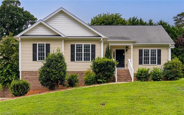 9520 Oakbrook Ridge