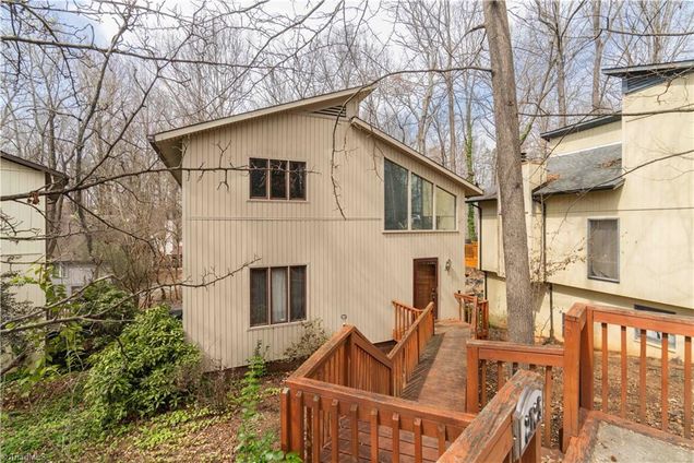 2725 Woodlore Trail Winston-Salem, NC House Active - Photo 1 of 25. Opens carousel modal