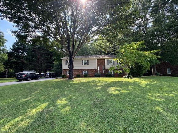 436 S Peace Haven Road