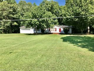 9598 Moore Road