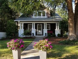 305 Isabel Street