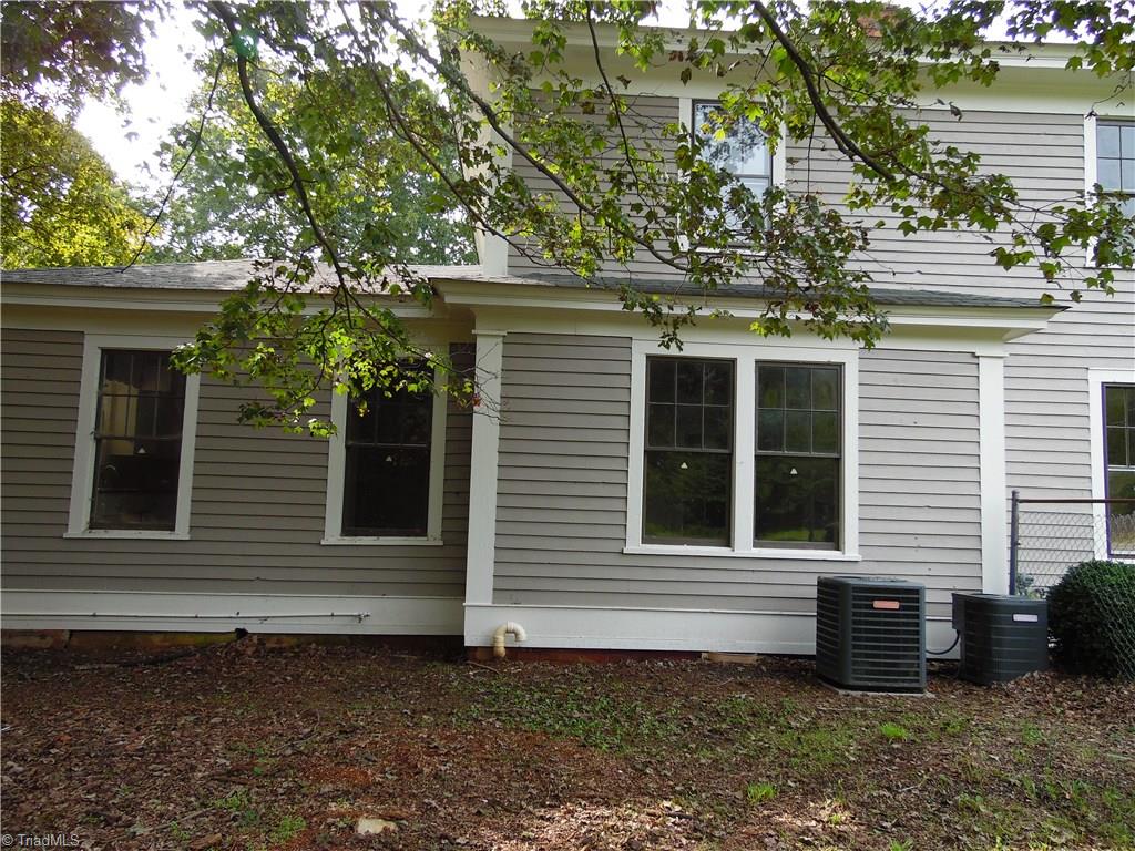 121 W Main St, Yanceyville, NC 27379 Estately 🧡 MLS 994995