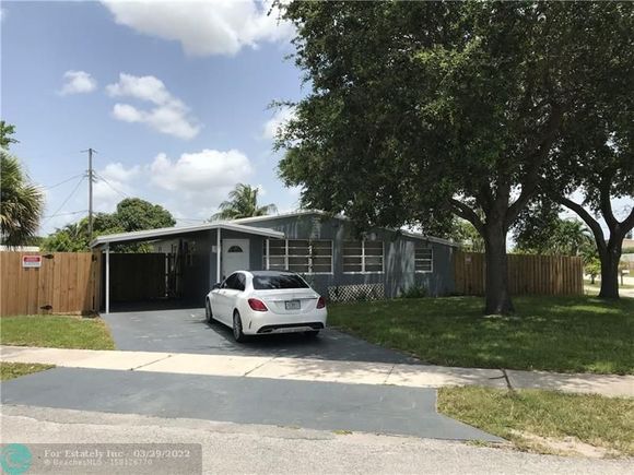 520 SW 14th Avenue Delray Beach, FL House Sold - Photo 1 of 27. Opens carousel modal
