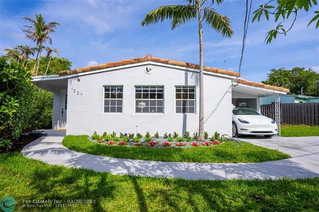 1227 SW 19th Ave Fort Lauderdale, FL House Sold - Photo 1 of 47. Opens carousel modal