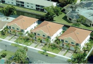 3450 NW 17th Ter