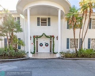 2250 NE 66th St Unit 1529
