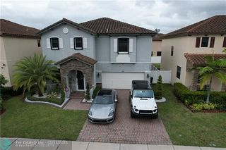 3521 W 92nd Pl