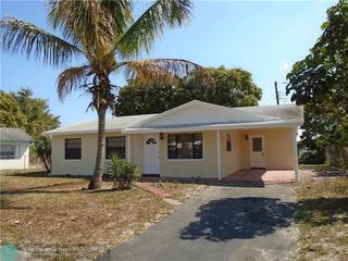 549 NW 21st Ct