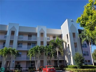 2455 N Nob Hill Rd Unit 107