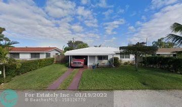 725 NE 40th St