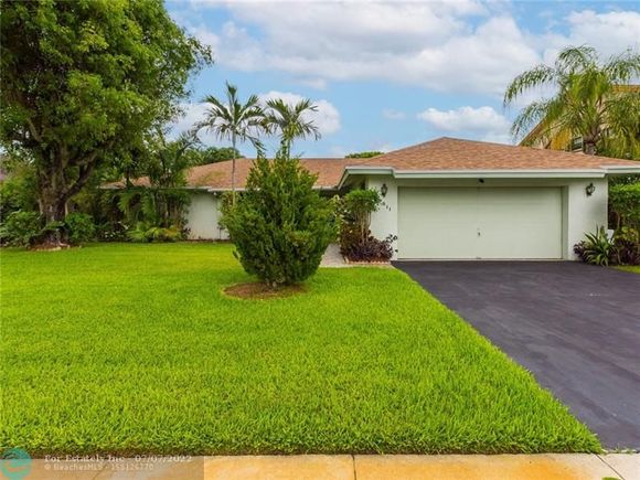9811 SW 14th Street Pembroke Pines, FL House Sold - Photo 1 of 67. Opens carousel modal