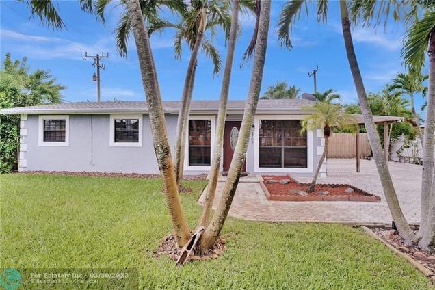 3700 SW 16th St Fort Lauderdale, FL House Sold - Photo 1 of 47. Opens carousel modal