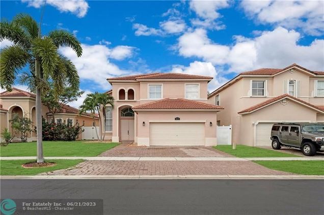 4119 NE 22nd St Homestead, FL House Sold - Photo 1 of 32. Opens carousel modal