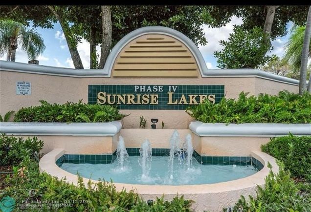 10422 NW 24th Pl Unit 310