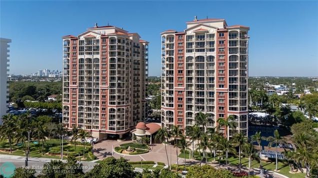 2001 N Ocean Blvd Unit 806