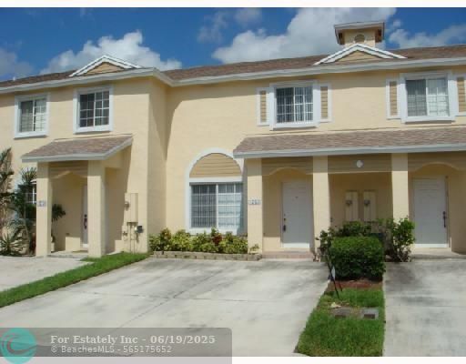 1443 SW 48th Ter Deerfield Beach, FL House Active - Photo 1 of 45. Opens carousel modal