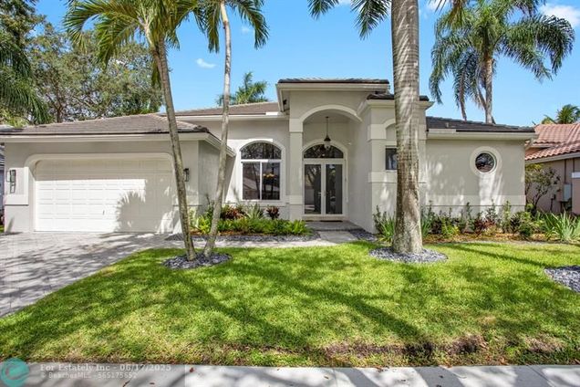 2615 Oakbrook Ct