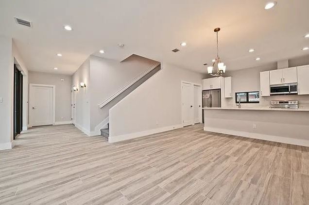120 NE 12th St Fort Lauderdale, FL House Active - Photo 1 of 18. Opens carousel modal