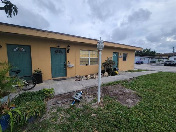 5050 SW 40TH AV Unit 1 Dania Beach, FL House Active - Photo 1 of 8. Opens carousel modal